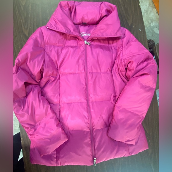 Women’s Guess Pink Puffer Large Jacket - Picture 1 of 4